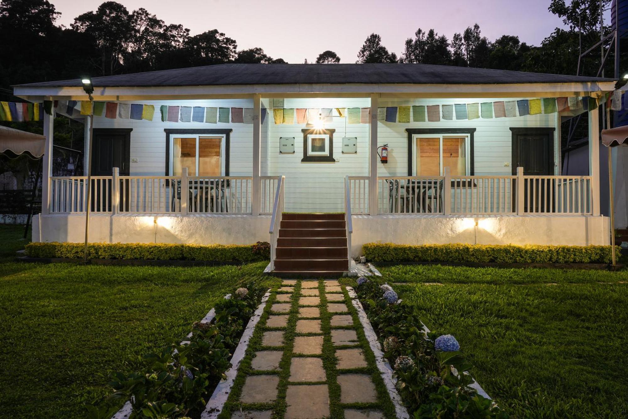 The Door To Nirvana Cottages Coonoor Luaran gambar